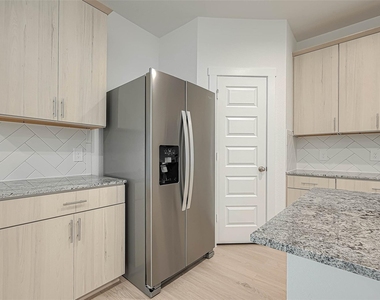 2732 Willow Gulch Way - Photo Thumbnail 17