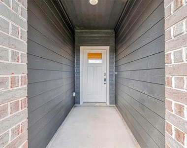 2732 Willow Gulch Way - Photo Thumbnail 4