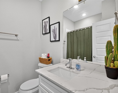 803 Thornton Road - Photo Thumbnail 32