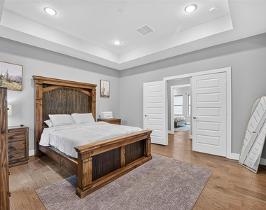 803 Thornton Road - Photo Thumbnail 35