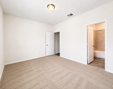 31307 Black Forest Crossing - Photo Thumbnail 12