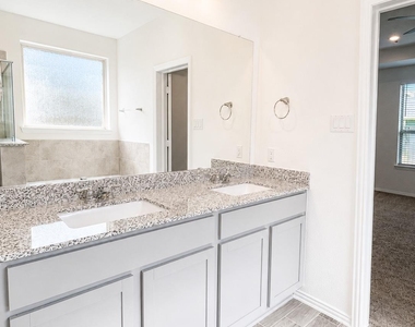 31307 Black Forest Crossing - Photo Thumbnail 6
