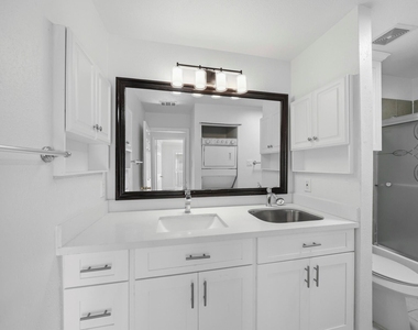 10211 Sugar Branch Drive - Photo Thumbnail 18