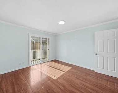 10211 Sugar Branch Drive - Photo Thumbnail 5