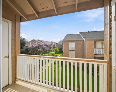 10211 Sugar Branch Drive - Photo Thumbnail 24