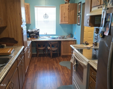 1321 Cheney Highway - Photo Thumbnail 2