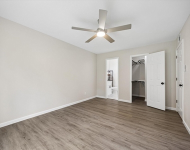8939 Gaylord Street - Photo Thumbnail 11