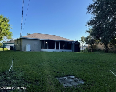 890 Nw Serenade Street Nw - Photo Thumbnail 19