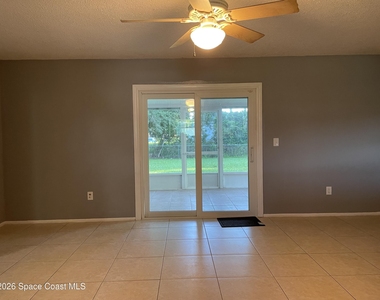 890 Nw Serenade Street Nw - Photo Thumbnail 5