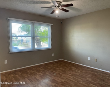 890 Nw Serenade Street Nw - Photo Thumbnail 8