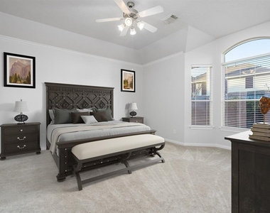 2414 Hannover Valley Court - Photo Thumbnail 27