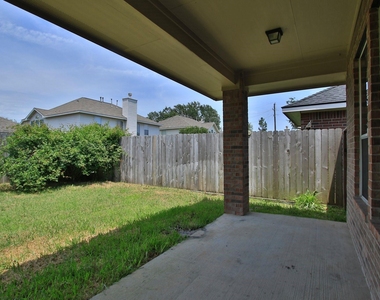 2414 Hannover Valley Court - Photo Thumbnail 41