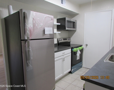 2190 Forest Knoll Drive Ne - Photo Thumbnail 8