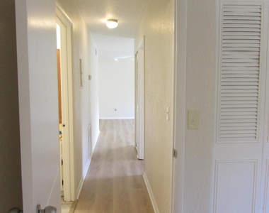 2190 Forest Knoll Drive Ne - Photo Thumbnail 16