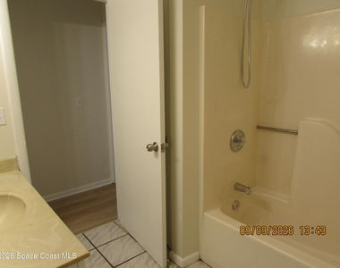 2190 Forest Knoll Drive Ne - Photo Thumbnail 15