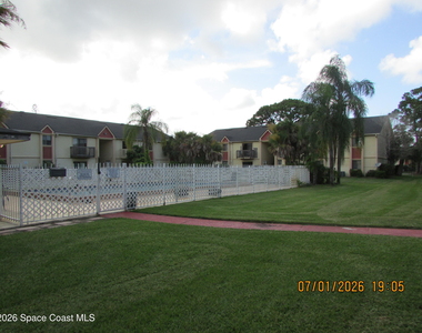 2190 Forest Knoll Drive Ne - Photo Thumbnail 1