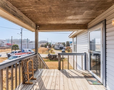 3614 Yale Street - Photo Thumbnail 1