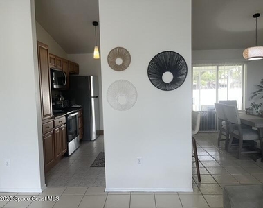 4270 Fairfax Street E - Photo Thumbnail 13