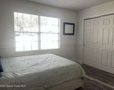4270 Fairfax Street E - Photo Thumbnail 5