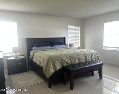 4270 Fairfax Street E - Photo Thumbnail 7