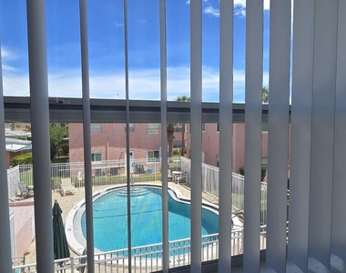 412 Monroe Avenue - Photo Thumbnail 14
