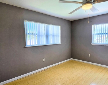 412 Monroe Avenue - Photo Thumbnail 12