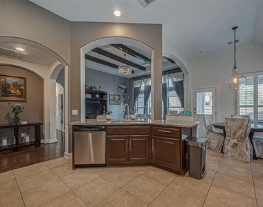 6306 Hidden Alley Drive - Photo Thumbnail 13