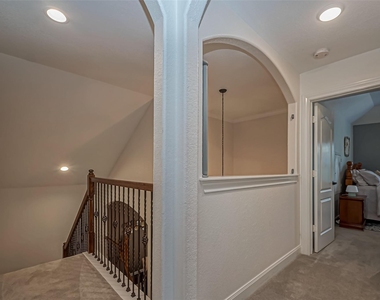 6306 Hidden Alley Drive - Photo Thumbnail 32