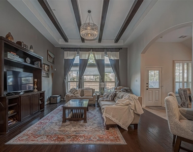 6306 Hidden Alley Drive - Photo Thumbnail 19