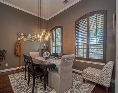 6306 Hidden Alley Drive - Photo Thumbnail 16