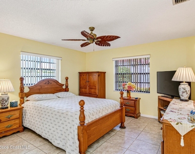 290 Paradise Boulevard - Photo Thumbnail 34
