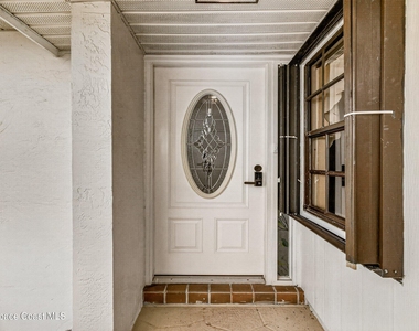 290 Paradise Boulevard - Photo Thumbnail 13