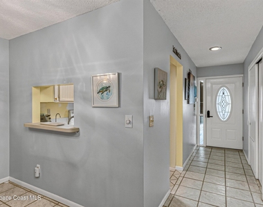 290 Paradise Boulevard - Photo Thumbnail 15