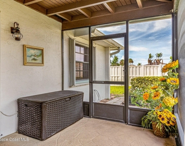 290 Paradise Boulevard - Photo Thumbnail 40