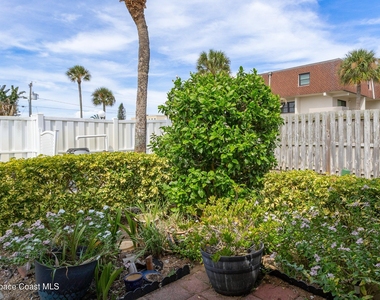 290 Paradise Boulevard - Photo Thumbnail 9