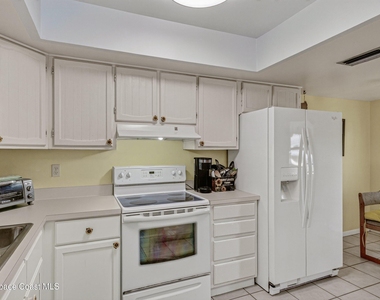 290 Paradise Boulevard - Photo Thumbnail 19