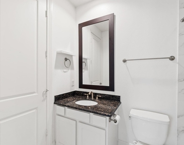2326 Hutchins Street - Photo Thumbnail 3