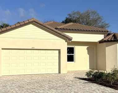 2891 Edington Drive - Photo Thumbnail 2