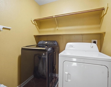 5034 Forest Hurst Drive - Photo Thumbnail 15