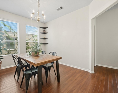 5034 Forest Hurst Drive - Photo Thumbnail 21