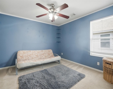 5034 Forest Hurst Drive - Photo Thumbnail 12