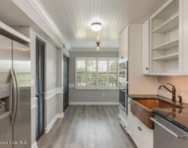 18 Marina Isles Boulevard - Photo Thumbnail 16