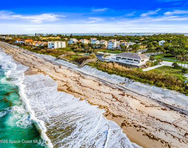 7415 Aquarina Beach Drive - Photo Thumbnail 73