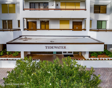 7415 Aquarina Beach Drive - Photo Thumbnail 24