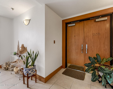 7415 Aquarina Beach Drive - Photo Thumbnail 5