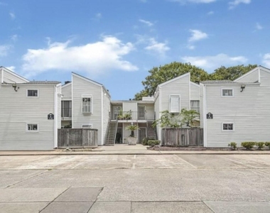 9809 Richmond Avenue - Photo Thumbnail 15