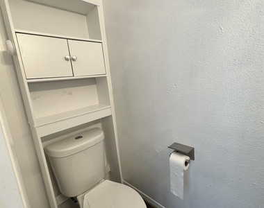 9809 Richmond Avenue - Photo Thumbnail 8