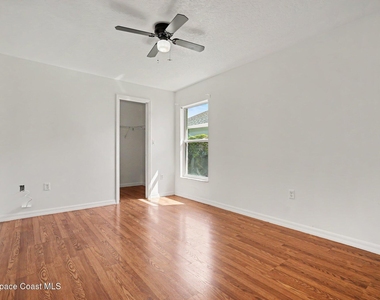 1785 Curlew Court - Photo Thumbnail 11