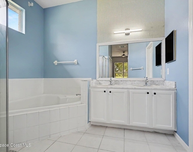1785 Curlew Court - Photo Thumbnail 9