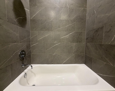 5915 Haring Lane - Photo Thumbnail 11